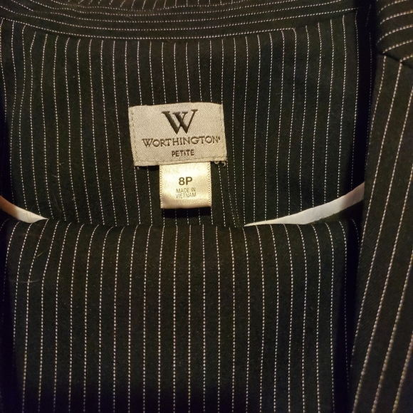 Worthington black pinstripe petite suit - Picture 2 of 3